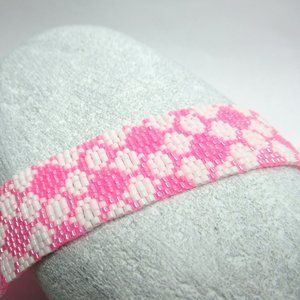 Pink Peyote stitched bracelet with flower button